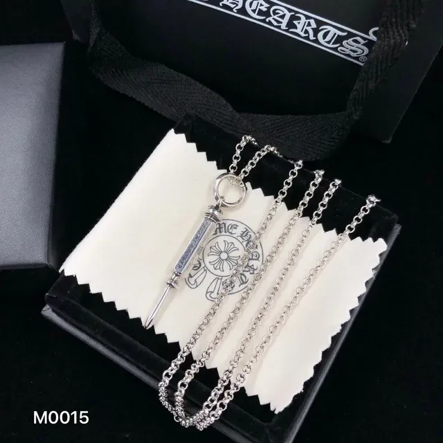 Chrome Hearts पेन-स्टाइल एंग्रेव्ड सिल्वर नेकलस 4