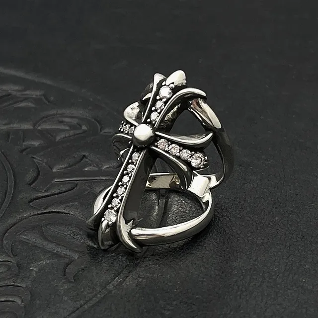 Chrome Hearts Silver White Gothic Cross Pavé-Set Stones Ring 8