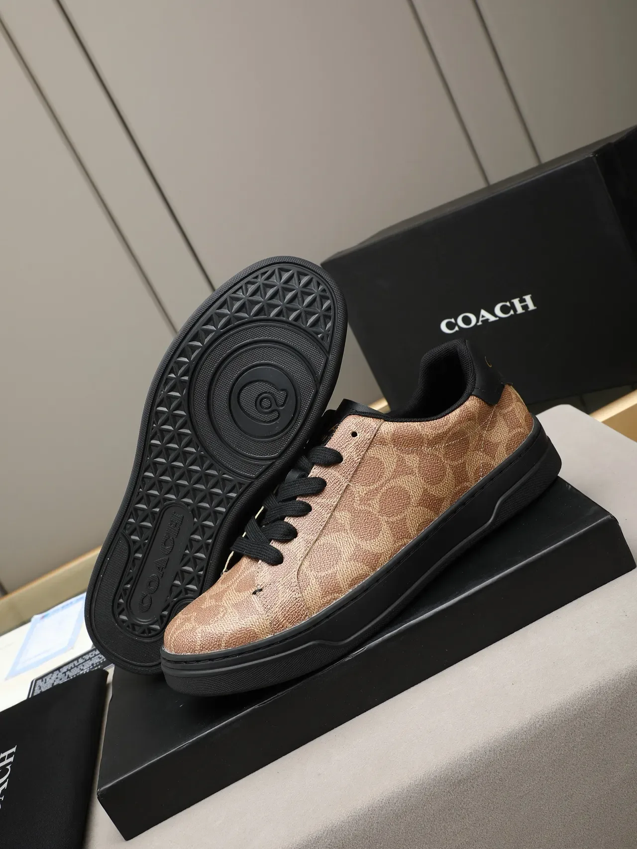 Zapatillas Lifestyle Coach Monograma Lona Low-Top 4