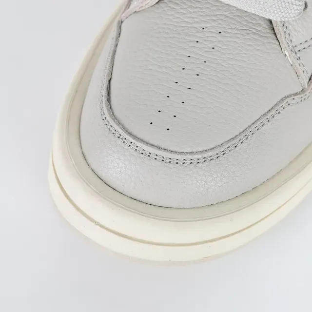 Converse Beige Black High-Top Leather Upper Lifestyle Sneakers 5