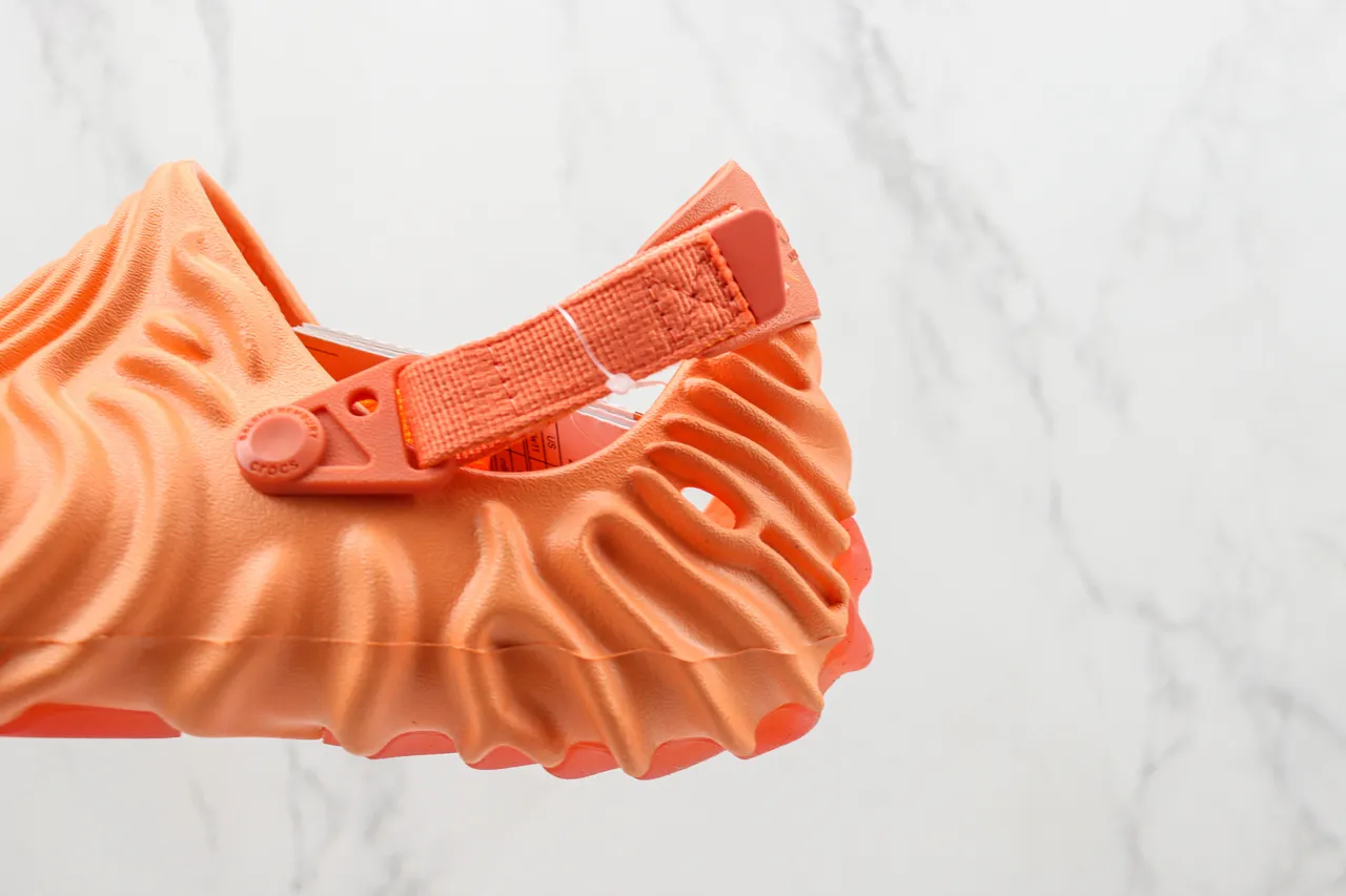Crocs Echo Clog Orange sabot en mousse moulée 8