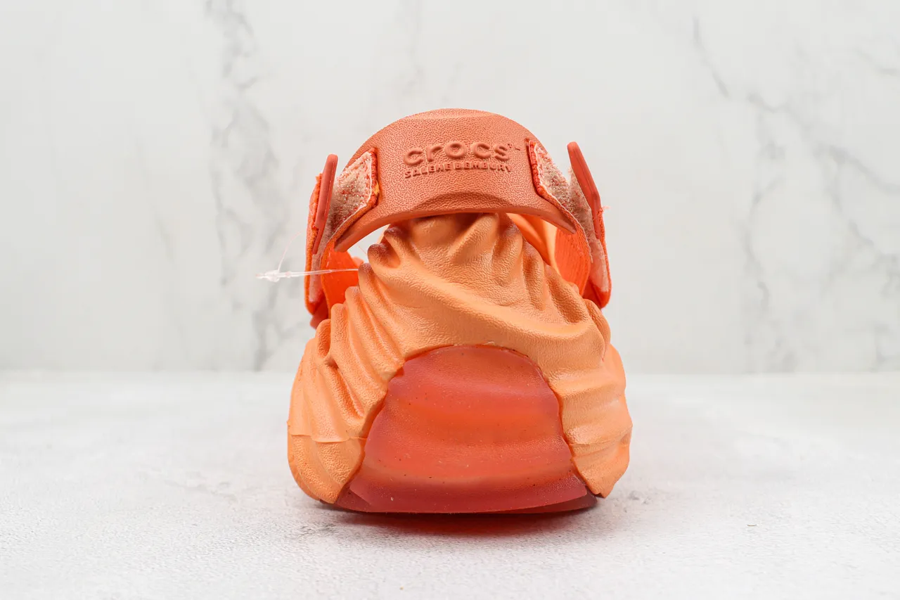 Crocs Echo Clog Orange sabot en mousse moulée 10