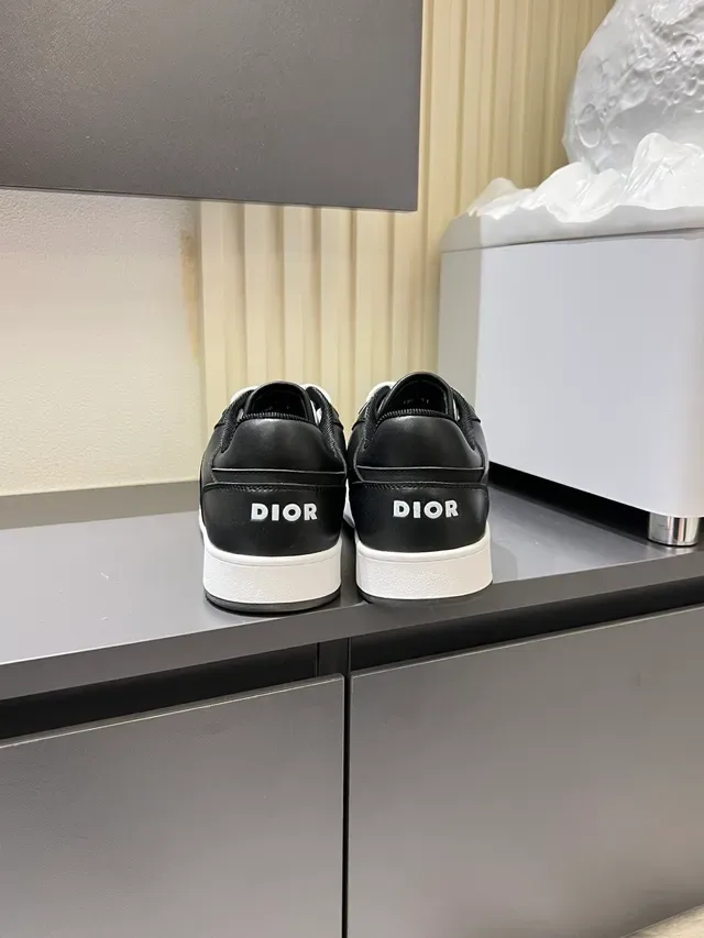 Dior B-Series কালো ও সাদা লাইফস্টাইল স্নিকার্স 2