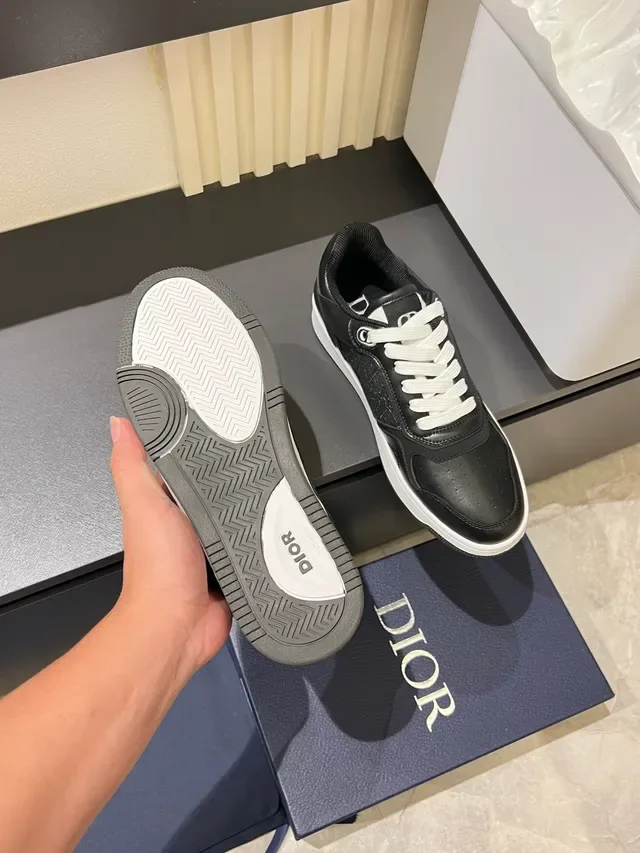Dior B-Series কালো ও সাদা লাইফস্টাইল স্নিকার্স 3