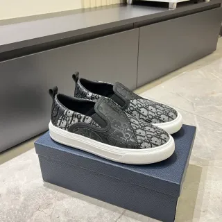 Dior B23 مونوغرام سليب أون لايف ستايل سنيكرز