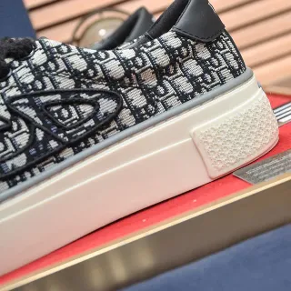 Dior Sneakers Lifestyle Noir Beige Monogram Canvas Bordé Logo CD