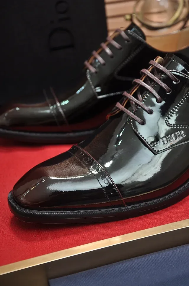 Dior Black Brown High-Gloss Finish Cap-Toe Oxford Shoes 2