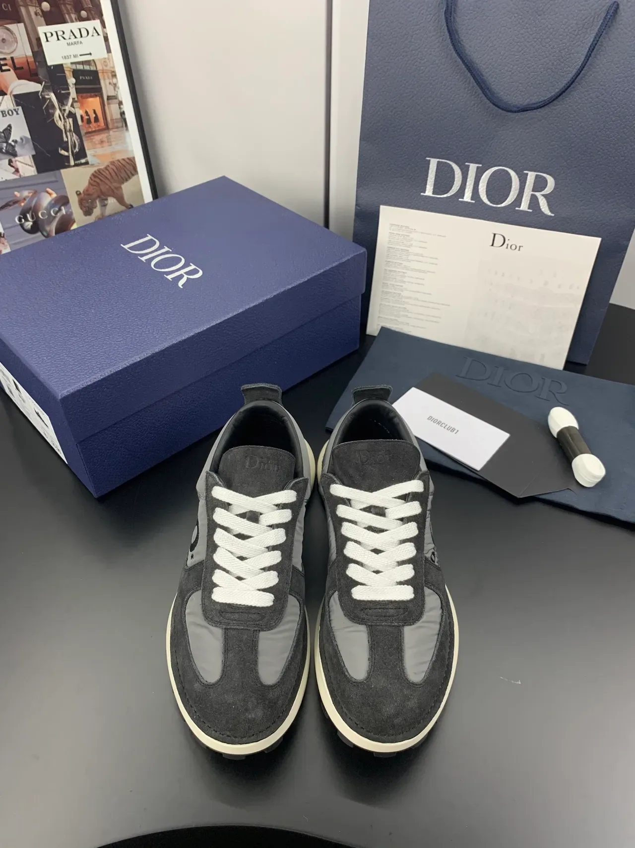 Dior Zapatillas Lifestyle Negro Gris Con Panel Transparente En Ante Y Nylon 4