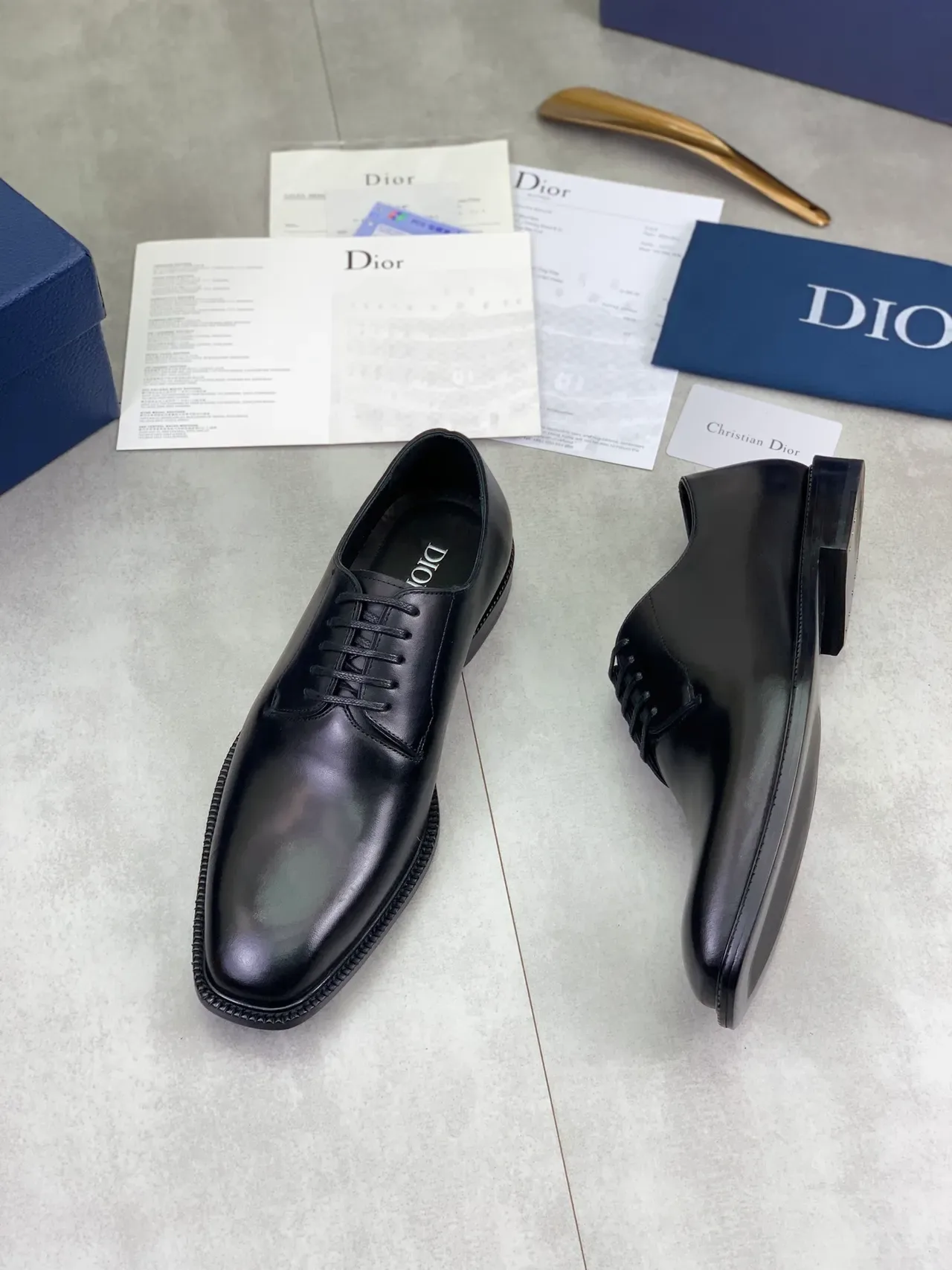 Dior काले चमकदार चमड़े के कैप टो ऑक्सफोर्ड जूते 4