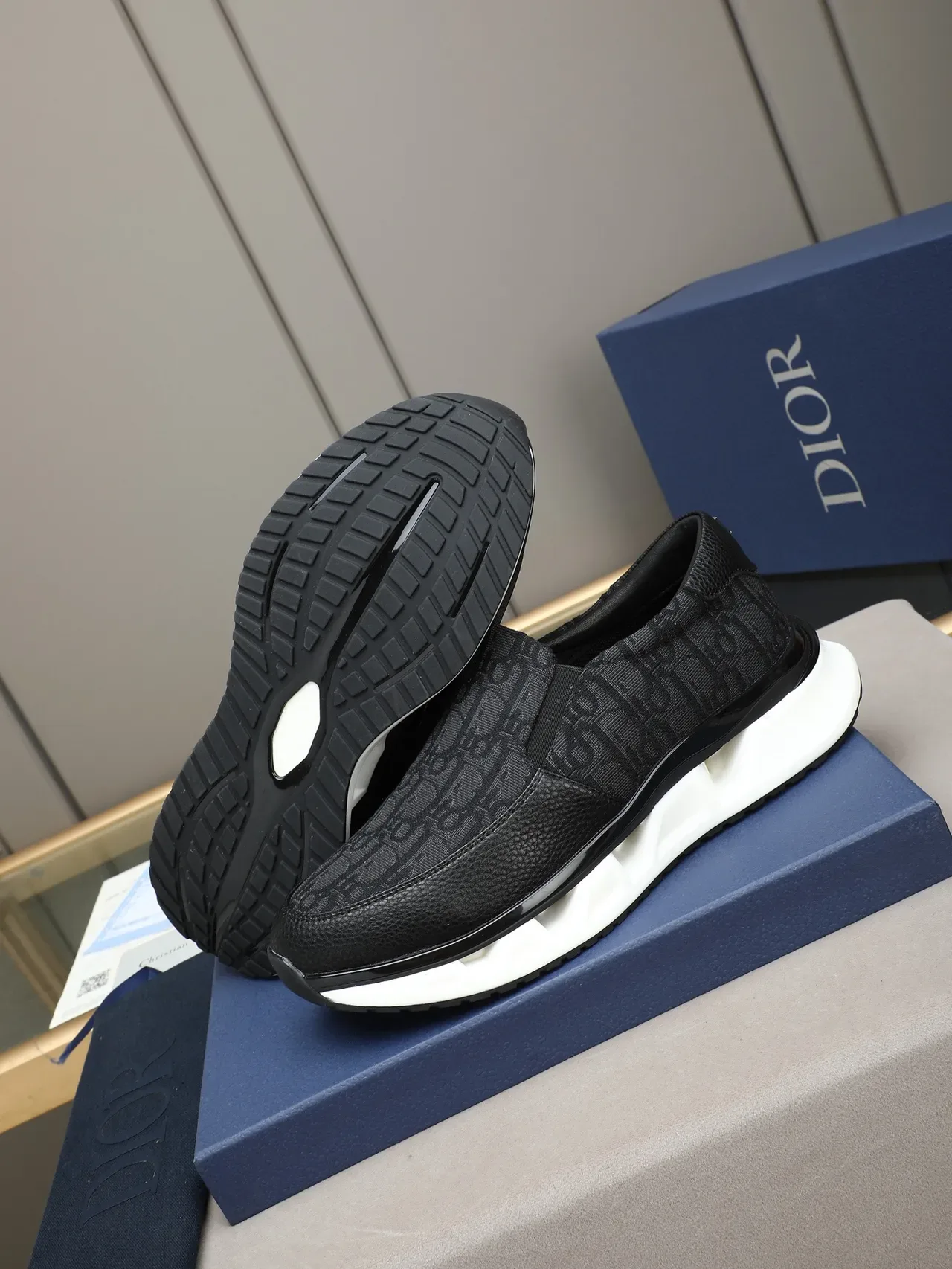 Dior Black White Monogrammed Fabric Upper Pebbled Leather Toe Cap Lifestyle Sneakers 4