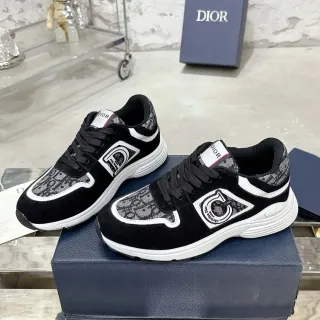 Dior काले सफेद मोनोग्राम टेक्स्टाइल सुड ओवरले लाइफस्टाइल स्नीकर