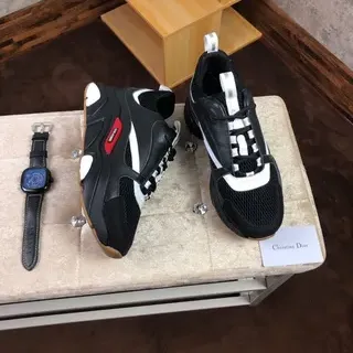 Dior Chaussures Chunky avec semelle noire et blanche, maillage et superposition synthétique