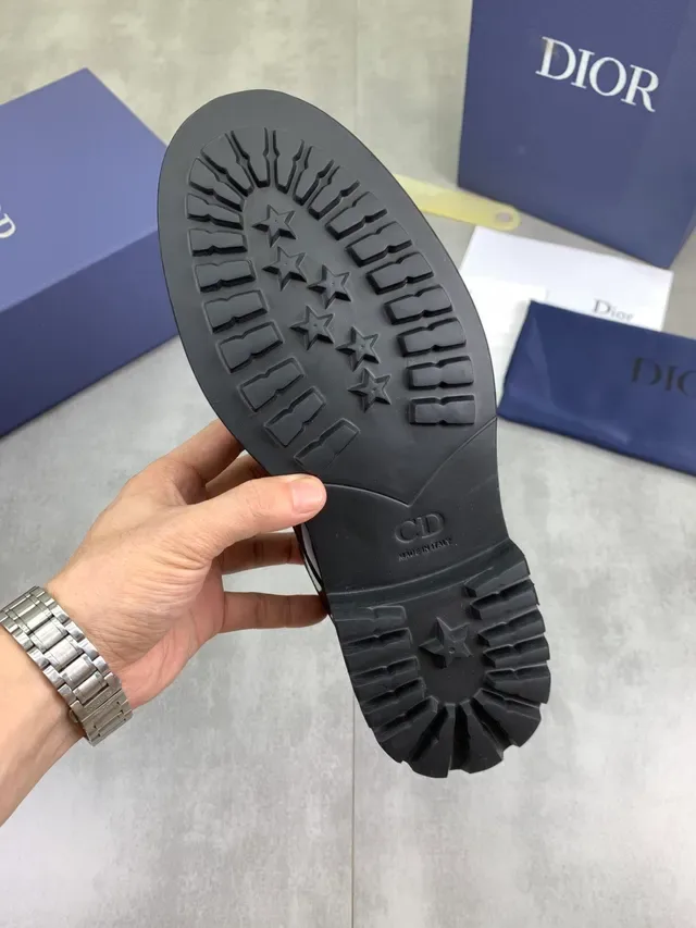 Dior أحذية أوكسفورد بورجوندي أسود جلد لامع براق رأس مدور 3