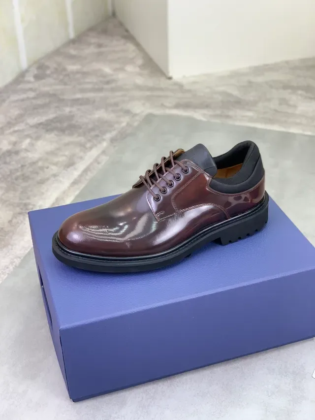 Dior أحذية أوكسفورد بورجوندي أسود جلد لامع براق رأس مدور 5