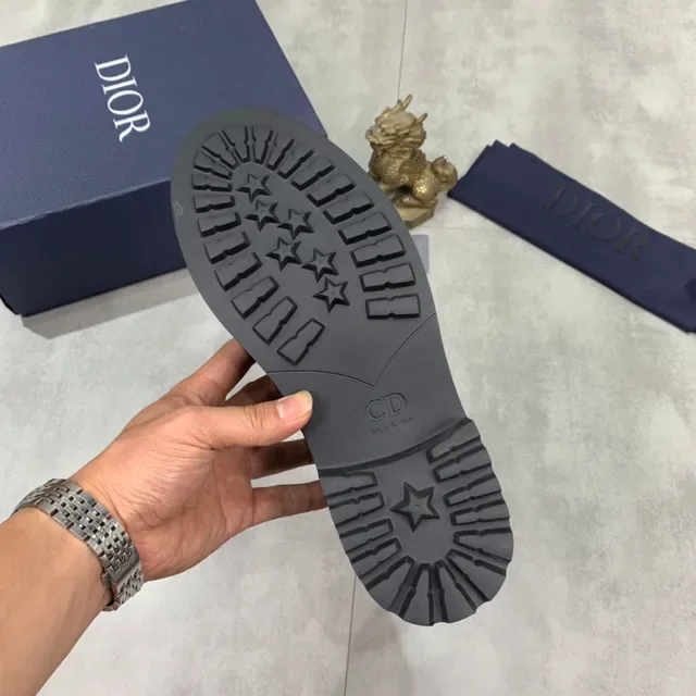 Dior Bordeaux Marron Brogue à ailette complète 3