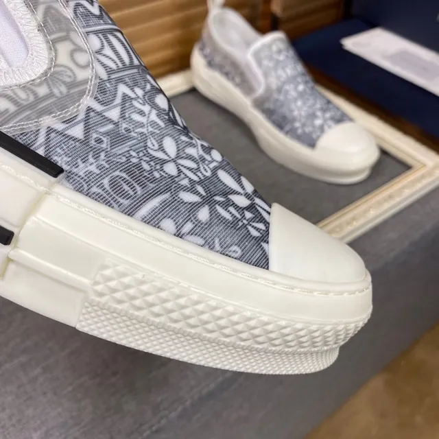 Dior ग्रे सफेद Slip-On पैटर्न टेक्सटाइल अपर कैनवास शूज 6