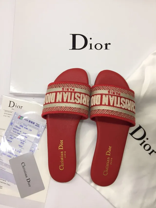 Dior Slide लाल तिरछी बुनी पट्टी चप्पल 4
