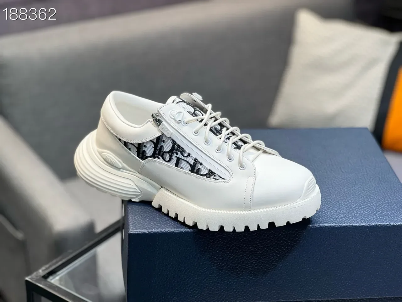 Dior Blanc Noir Semelle Épaisse Panneau Monogramme Sneakers Lifestyle 5