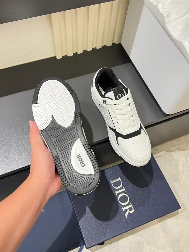 Dior সাদা কালো লো-টপ মোনোগ্রামড সাইড প্যানেল লাইফস্টাইল স্নিকার্স 3