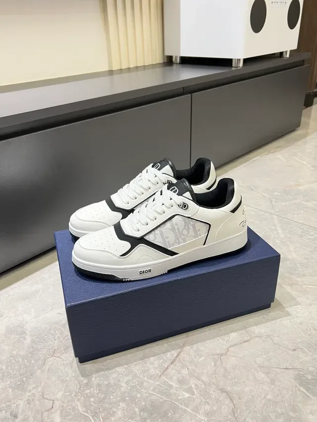 Dior সাদা কালো লো-টপ মোনোগ্রামড সাইড প্যানেল লাইফস্টাইল স্নিকার্স 4