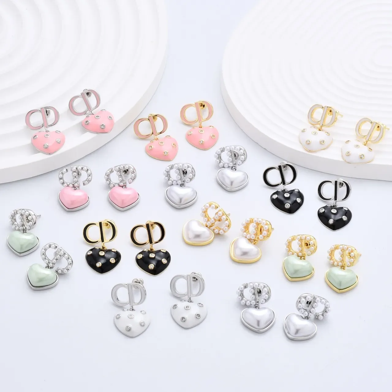Dior White Gold Heart-Shaped Pearl-Accented Earrings 8