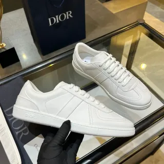 Dior Sneakers Lifestyle en Cuir Blanc à Construction Panneau