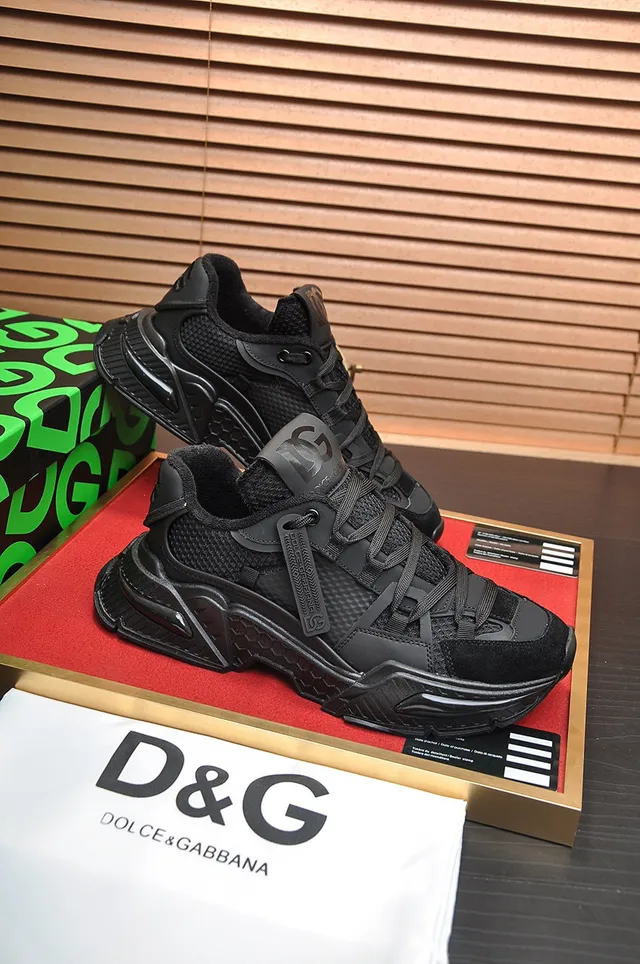Dolce & Gabbana baskets noirs monocromatiques en matériau multiple sur la partie supérieure épaisses 6