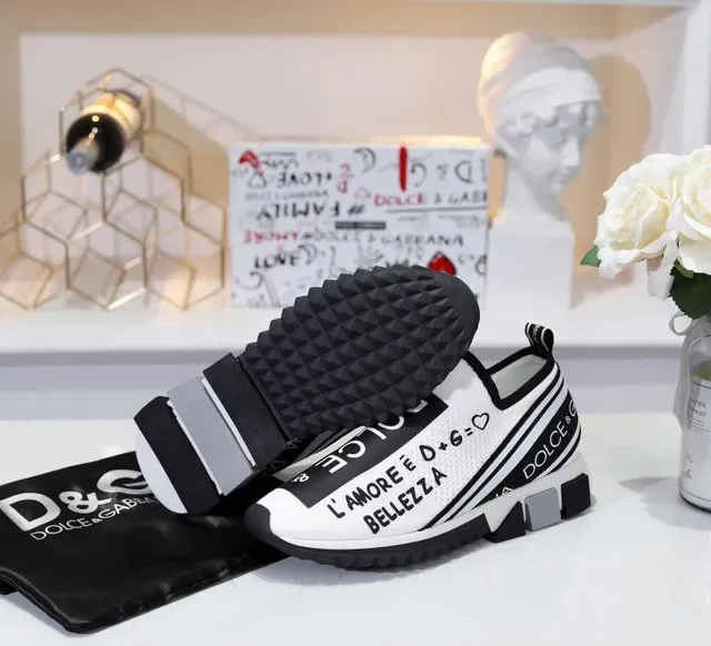 Dolce & Gabbana Portofino টাইপোগ্রাফিক সাদা এবং কালো লাইফস্টাইল স্নিকার্স 4