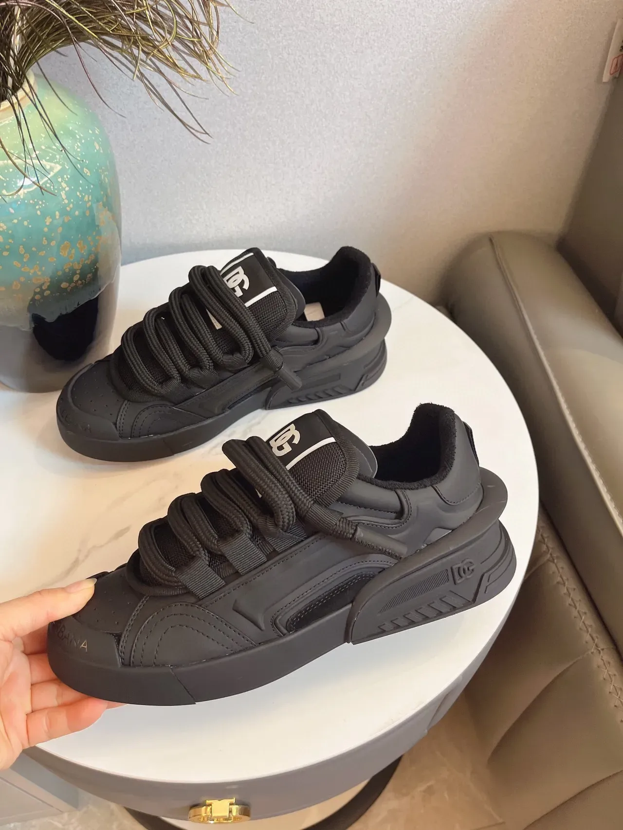 Dolce & Gabbana Tênis Chunky Sola Esculpida Preto Branco Monocromas 7