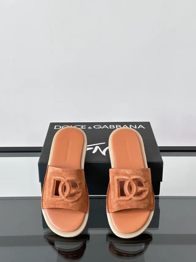 Dolce & Gabbana DG Slide Suede Logo-Cutout Slippers 6