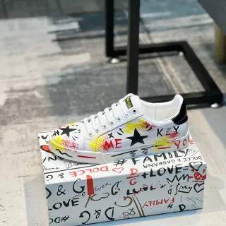 Dolce & Gabbana Graffiti-Print White Yellow Red Black Lifestyle Sneakers