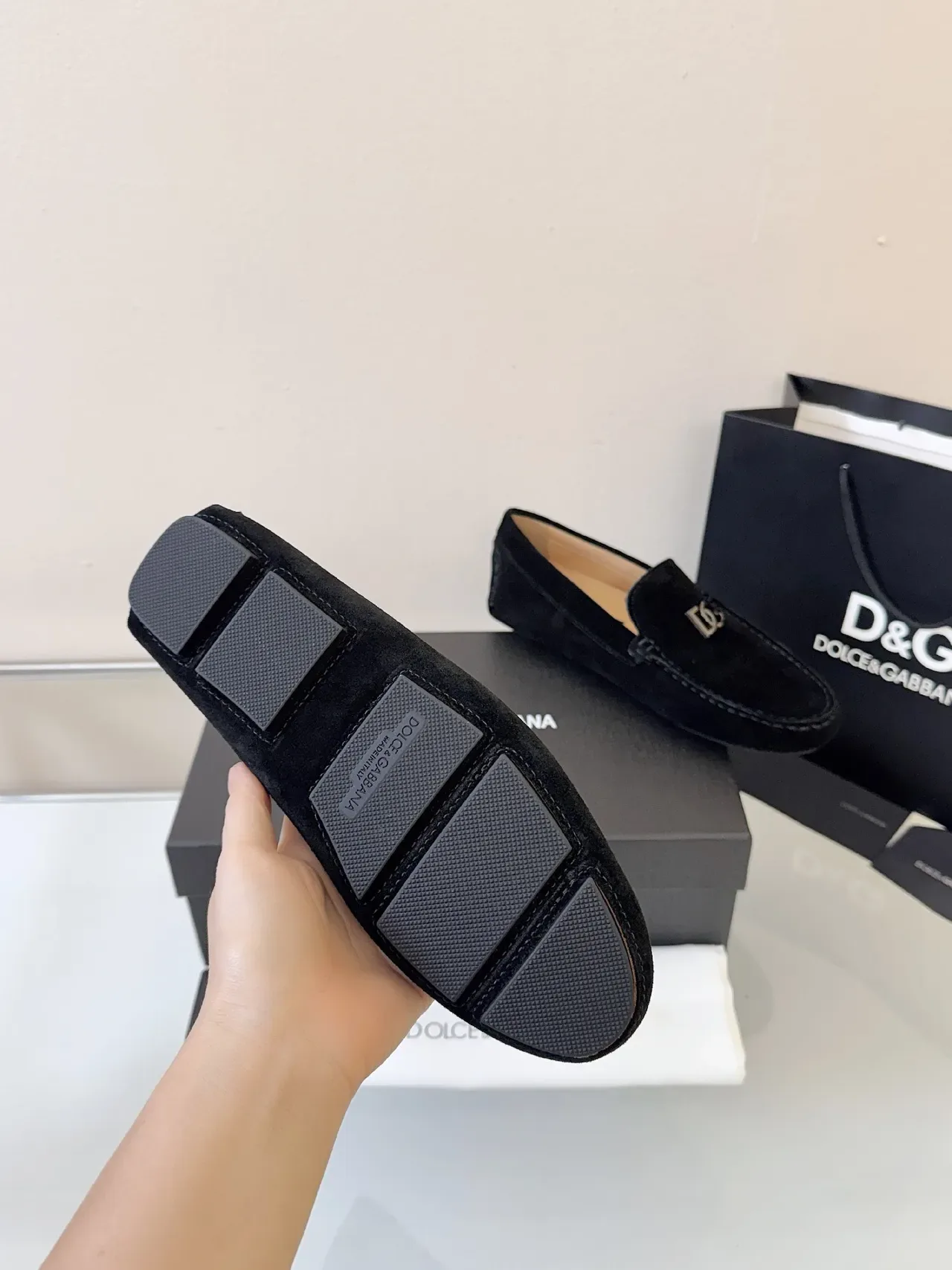 Dolce & Gabbana Portofino Negro Beige Ante Superior Hebilla Metal DG Mocasín 5