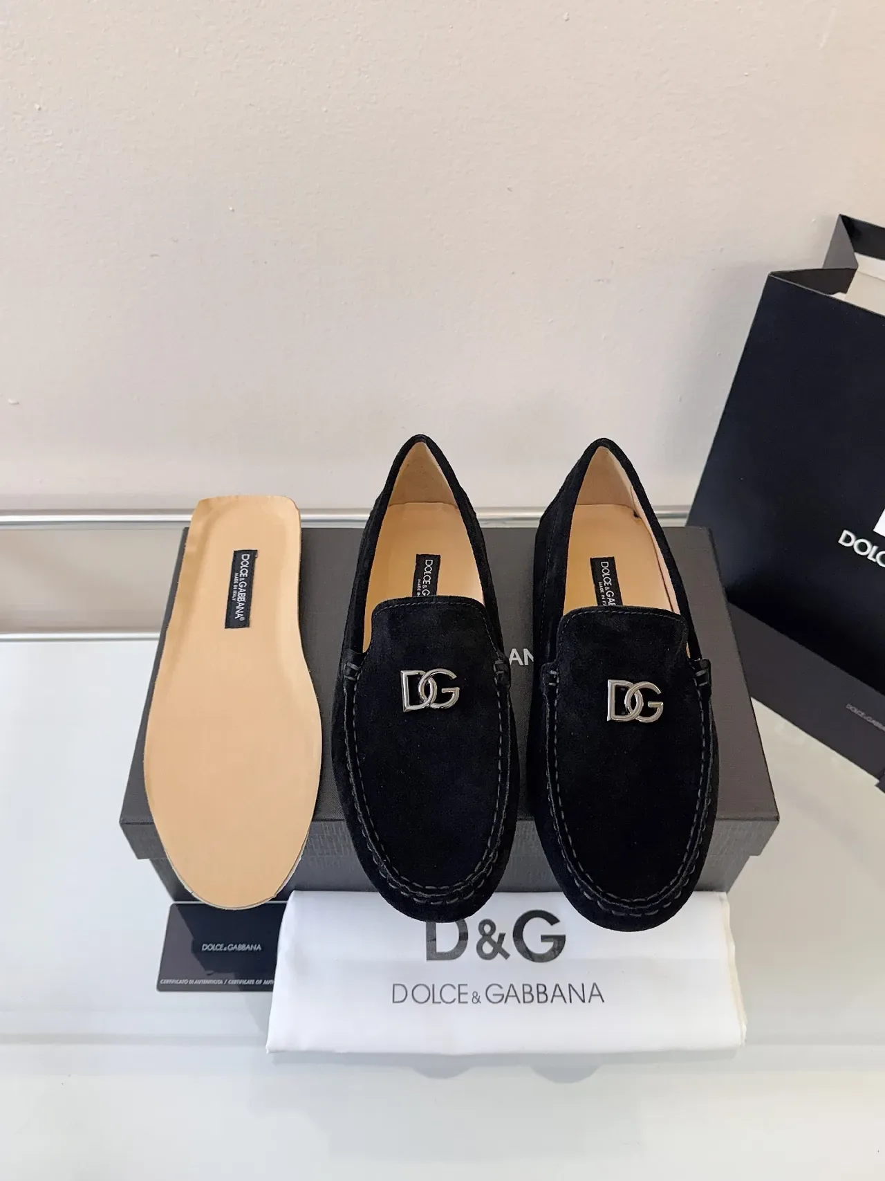 Dolce & Gabbana Portofino Negro Beige Ante Superior Hebilla Metal DG Mocasín 6