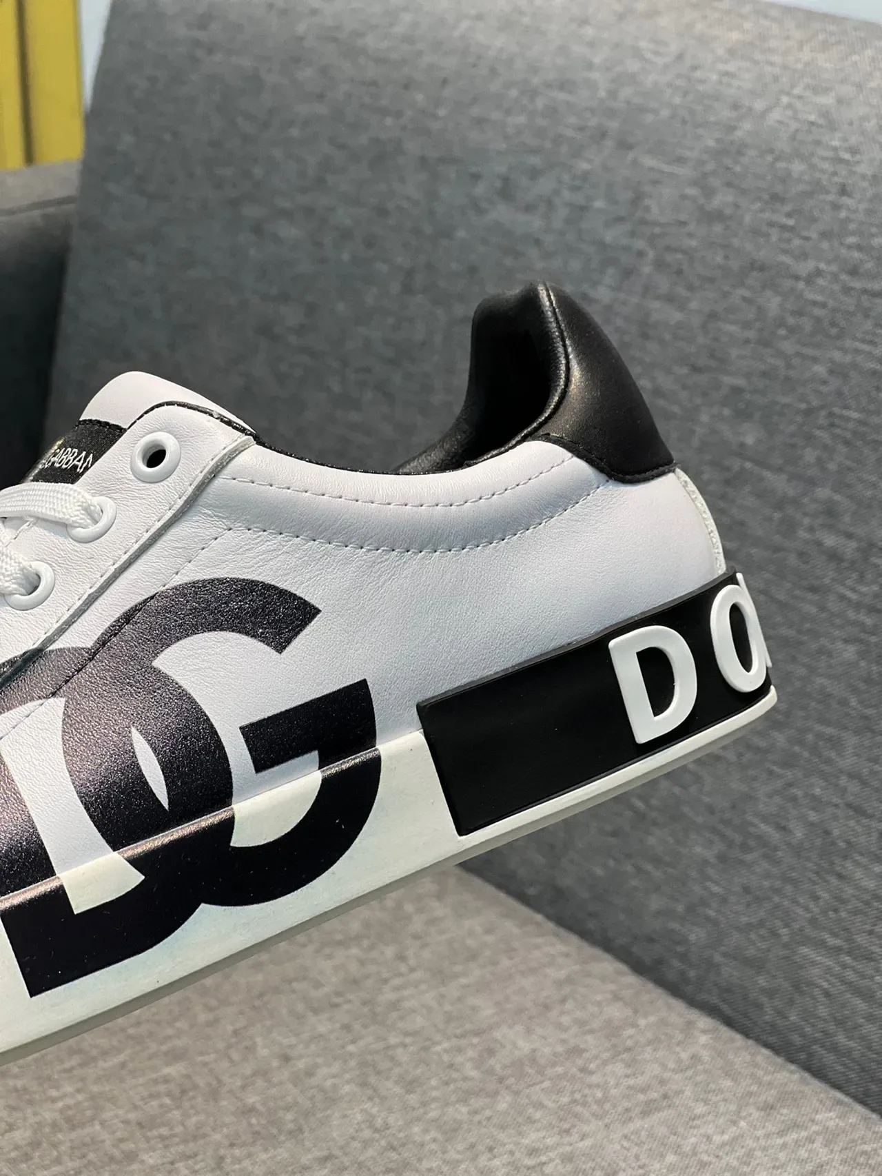 Dolce & Gabbana Portofino Blanco Negro Cuero Superior Monograma Bold Zapatillas Lifestyle 8