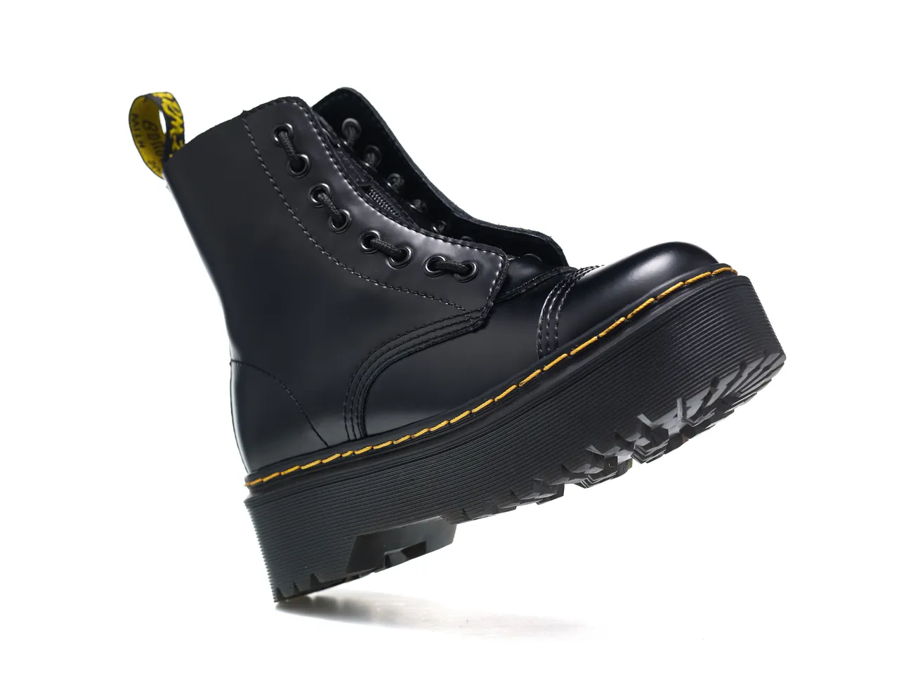 Dr. Martens Jadon Bottes noires jaunes semelle plateforme embout cap Martin Boots 4