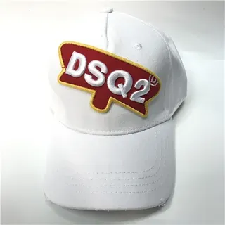 Dsquared2 DSQ2 শিল্ড লোগো সাদা বেসবল ক্যাপ