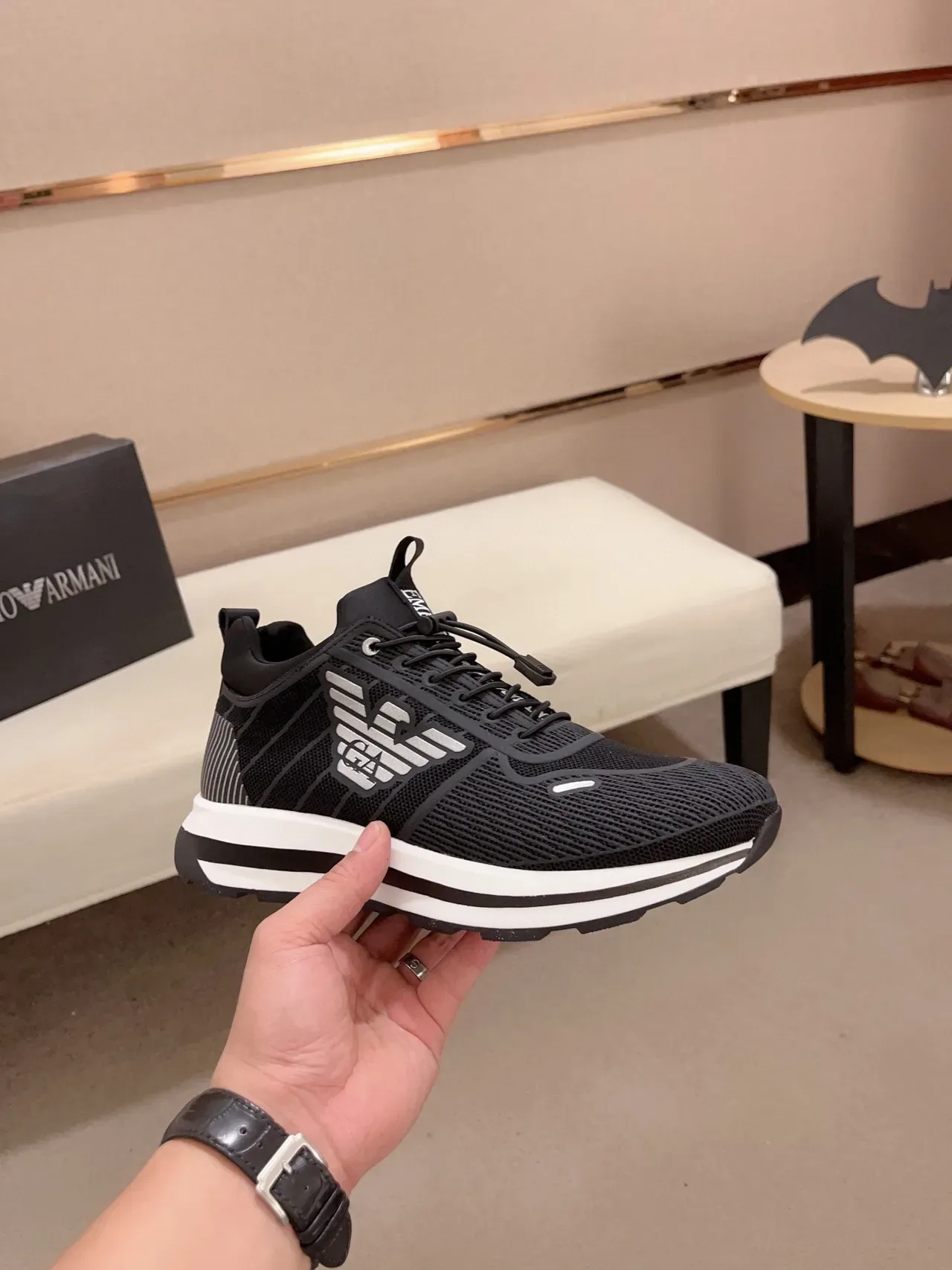 Emporio Armani 黑色银色针织网面鞋面集成系带锁生活方式运动鞋 7