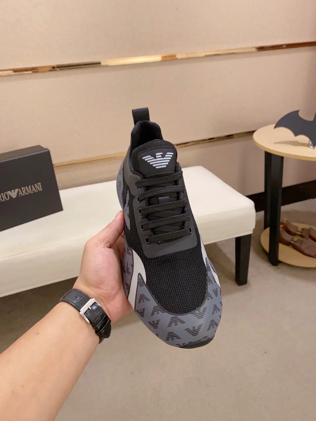 Emporio Armani Logotipo de Águila Monograma Suela Media Zapatillas Lifestyle 8