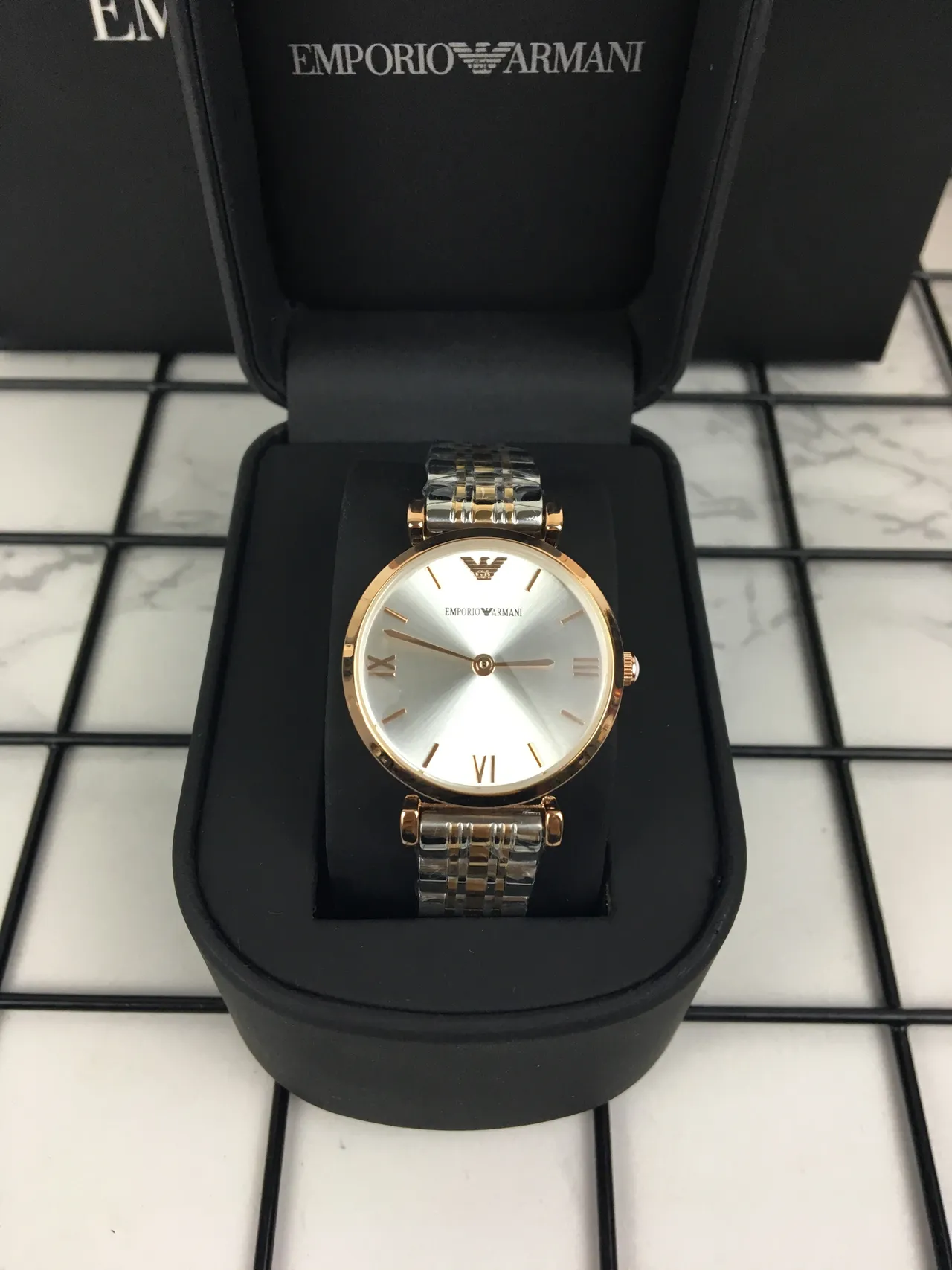 Emporio Armani Montre Argent Doré Boîtier Rond Cadran Sunray Quartz 3