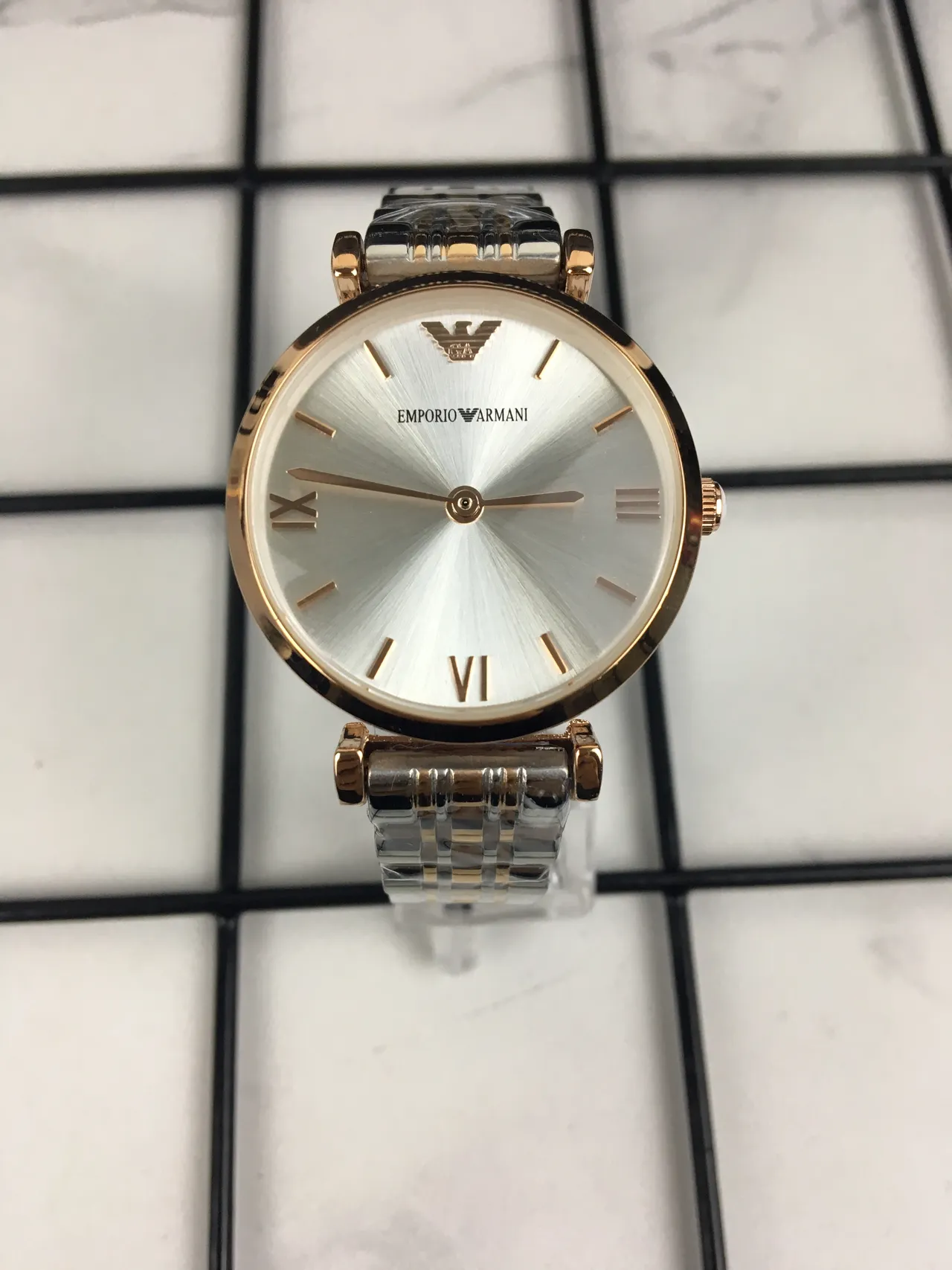 Emporio Armani Montre Argent Doré Boîtier Rond Cadran Sunray Quartz 5