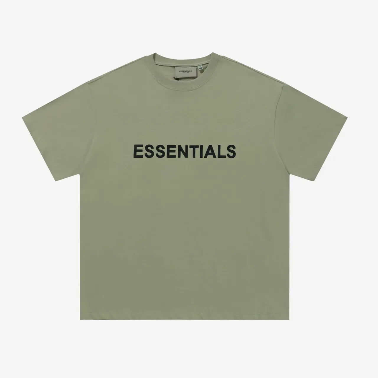 تيشيرت Fear of God Essentials بياقة دائرية وطباعة جرافيك 3
