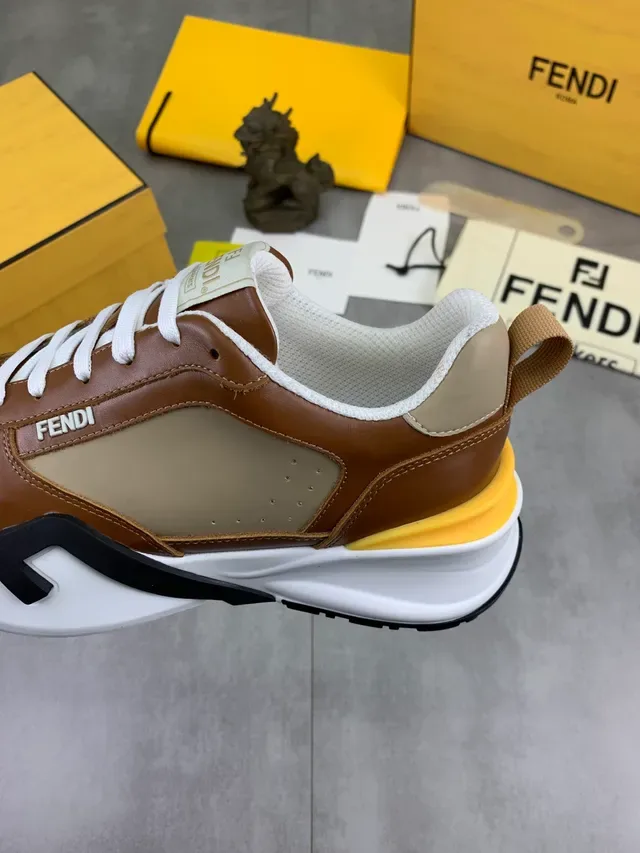 Fendi ब्राउन बीज दो टोन चमड़ा और टेक्सटाइल स्नीकर चंक लेयर्ड सोल 3