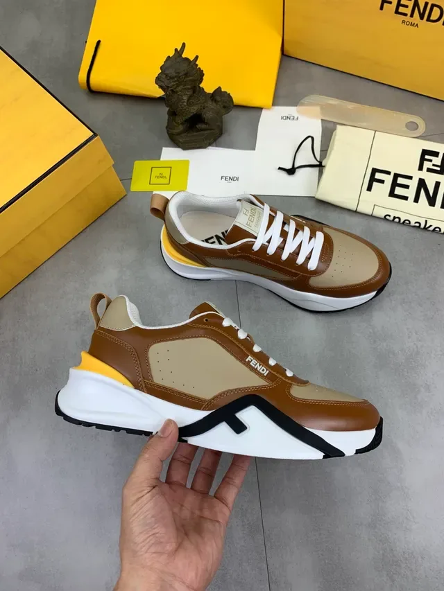 Fendi ब्राउन बीज दो टोन चमड़ा और टेक्सटाइल स्नीकर चंक लेयर्ड सोल 4