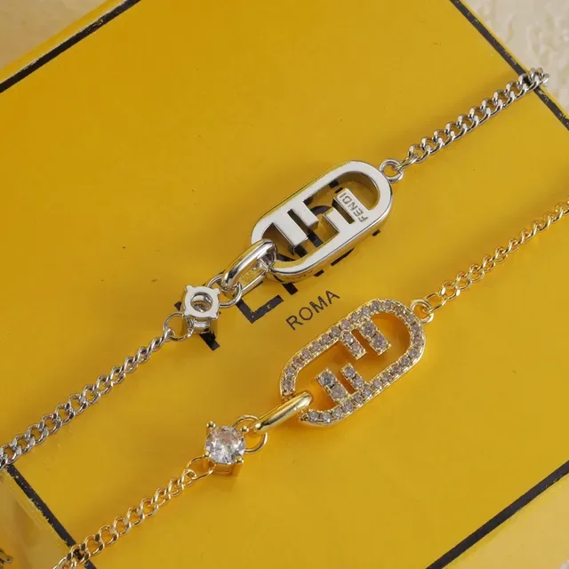سوار سلسلة Fendi FF Logo كريستال مبطن 4