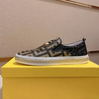 Fendi Monster Eye FF Monogram 一脚蹬生活方式运动鞋
