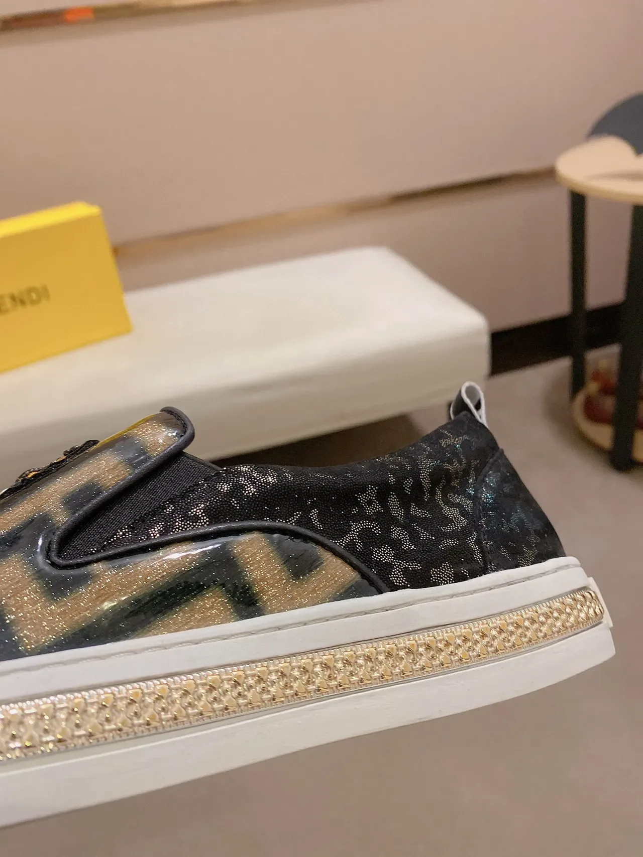 Fendi Monster Eye FF Monogram 一脚蹬生活方式运动鞋 5