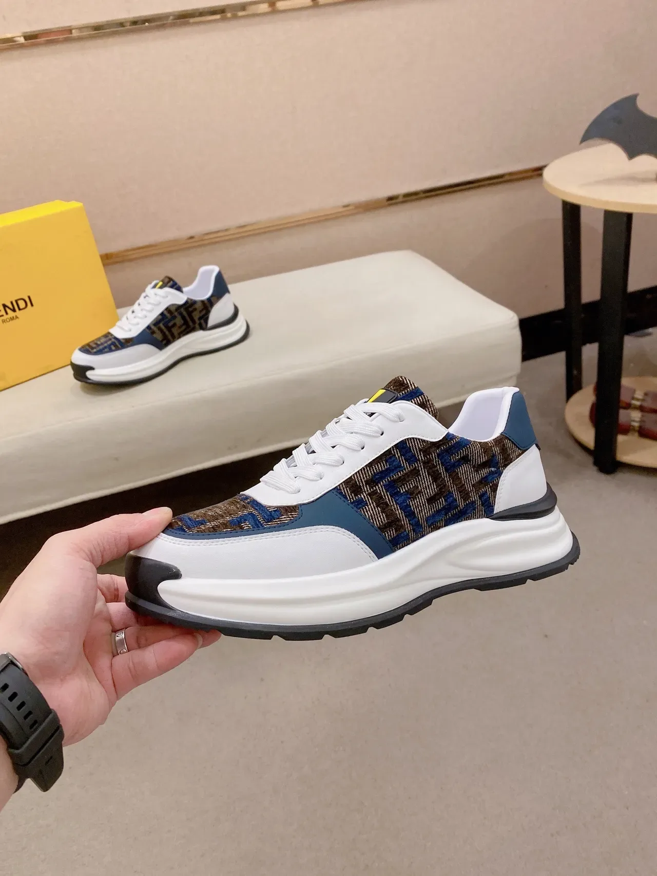 Fendi blanco marino FF Monogram jacquard superposiciones cuero superior Lifestyle Sneakers 3