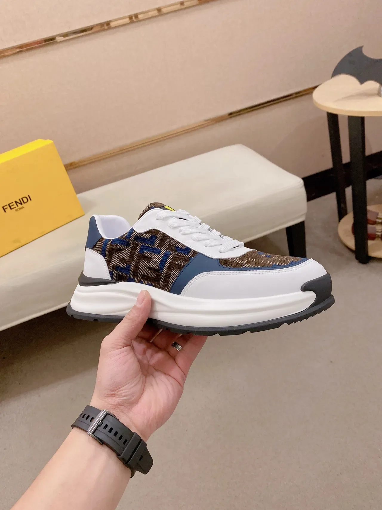 Fendi blanco marino FF Monogram jacquard superposiciones cuero superior Lifestyle Sneakers 4