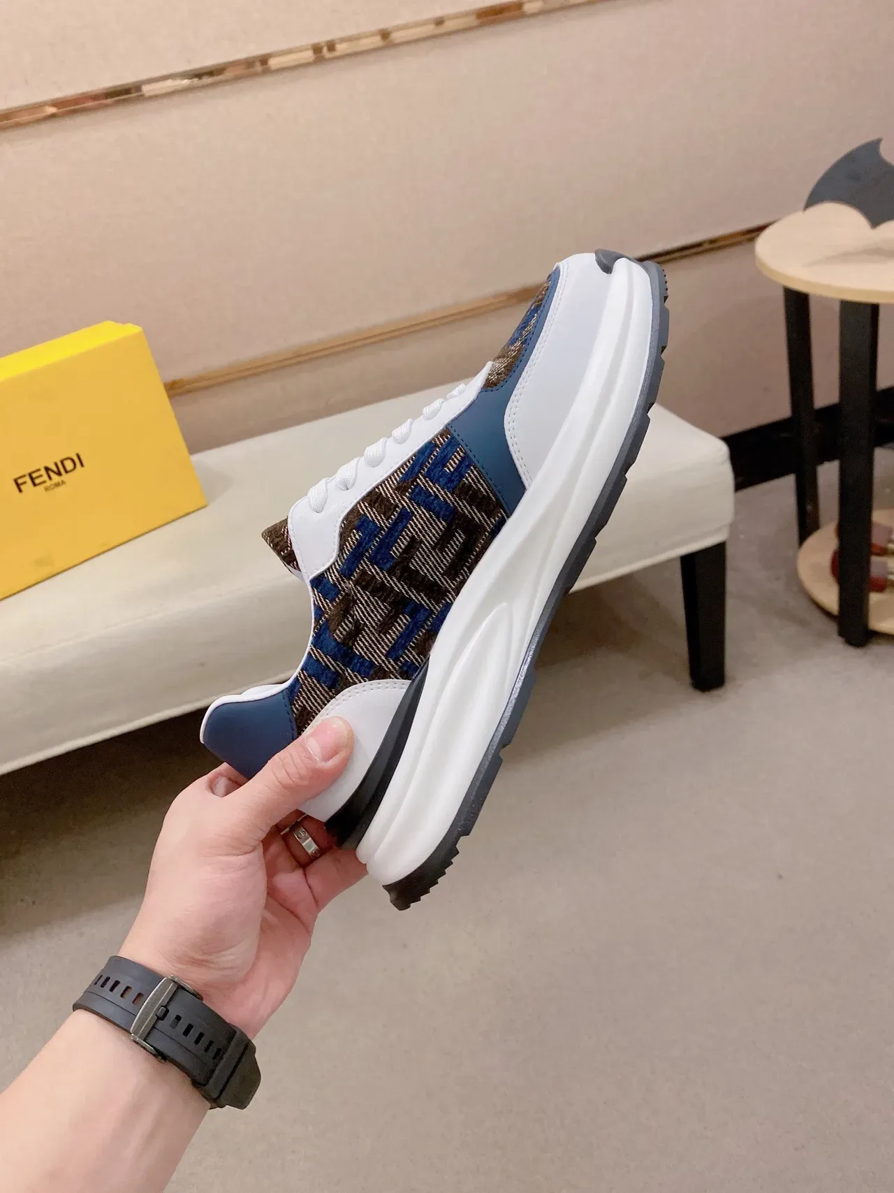 Fendi blanco marino FF Monogram jacquard superposiciones cuero superior Lifestyle Sneakers 5