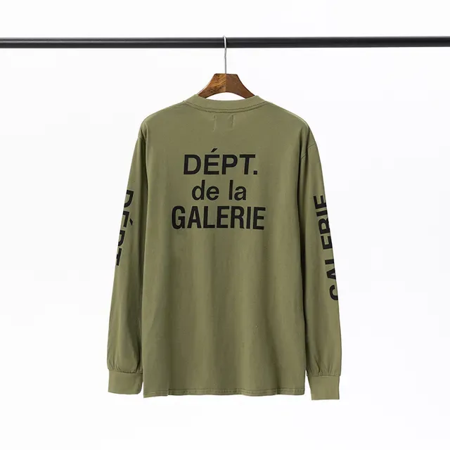 Gallery Dept DÉPT. de la GALERIE تيشيرت جرافيك بأكمام طويلة 5